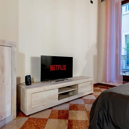 -Near Arena & Giuletta- Pet Friendly Mazzini Palace Verona Dış mekan fotoğraf