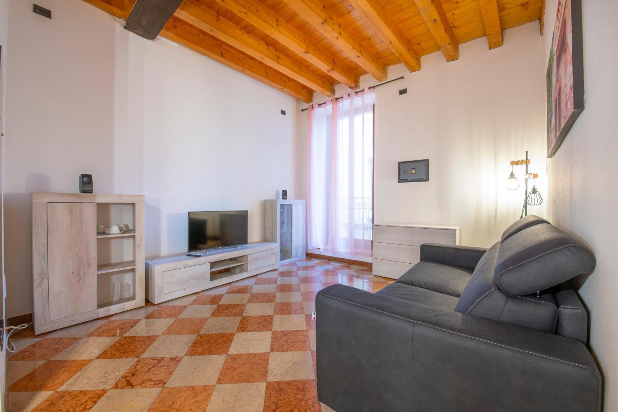 -Near Arena & Giuletta- Pet Friendly Mazzini Palace Verona Dış mekan fotoğraf